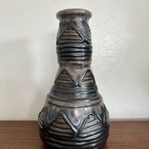 Artistic Black and Brown Handmade Vase